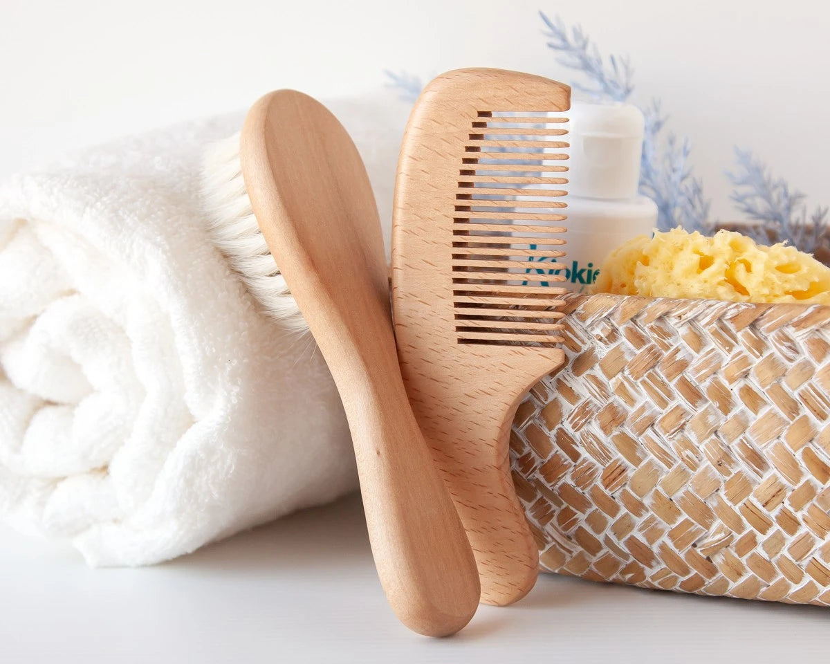 Spazzola e pettine in legno di faggio